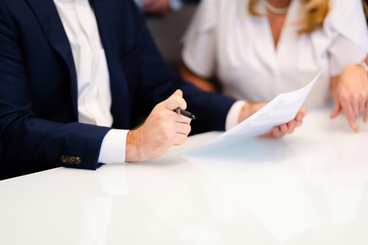 hr updating the employee handbook